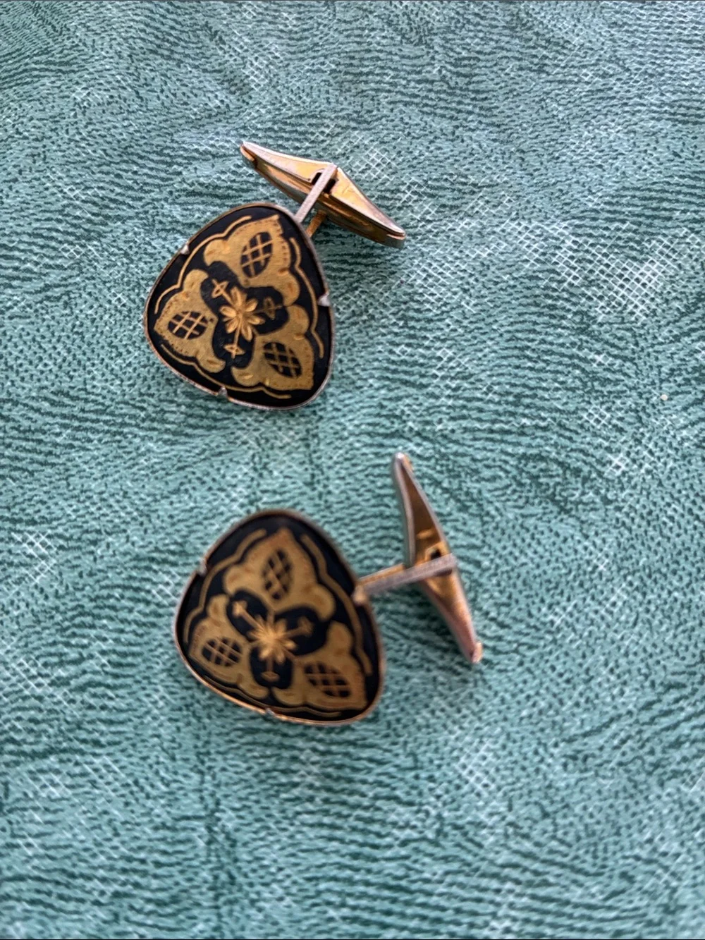 Vintage Gold and Black Toledo,Spain. Damascene Cufflinks - Men's Accessories